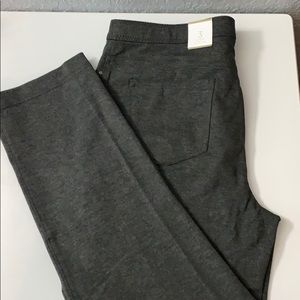 NWT Chico’s ponte pant in heather gray